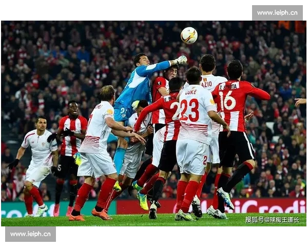 高清足球赛事直播APP下载指南畅享全球赛场精彩即时比分数据分析权威解说 - 副本 (12) - 副本 - 副本 - 副本